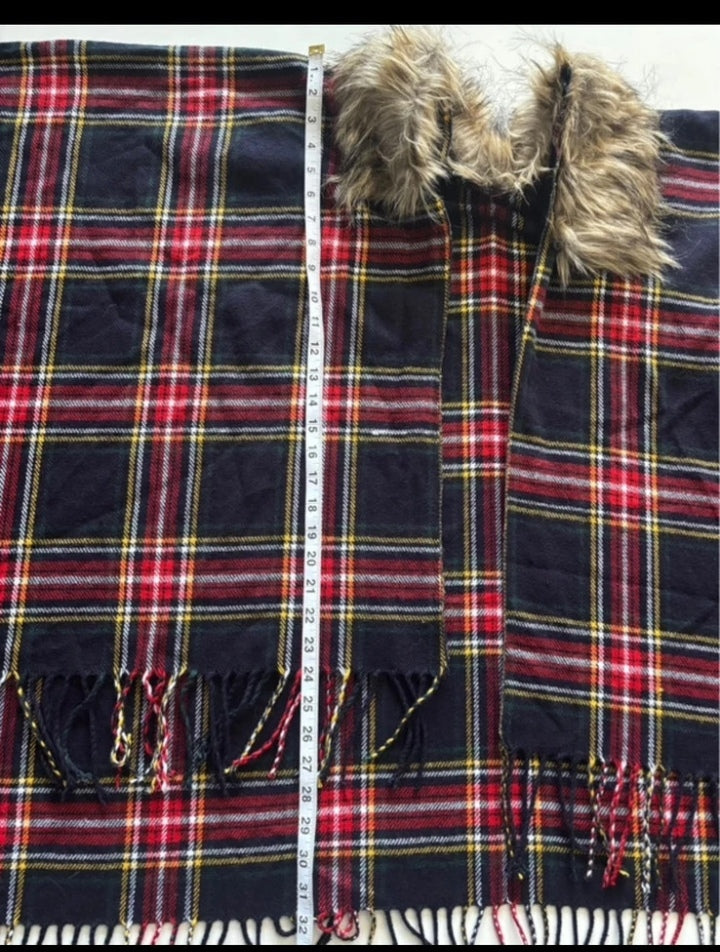 River Island Tartan Check Faux Fur Collar Blanket Cape Poncho – One Size