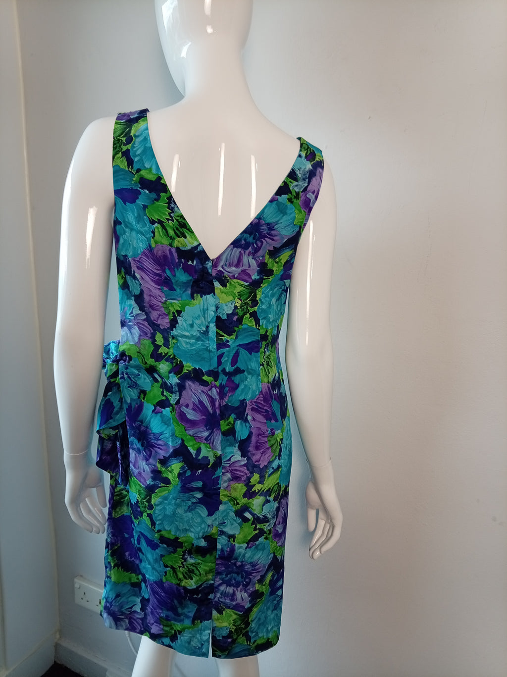 Vintage Josephine Walsh Abstract Floral Dress with Side Tie – UK 12/14