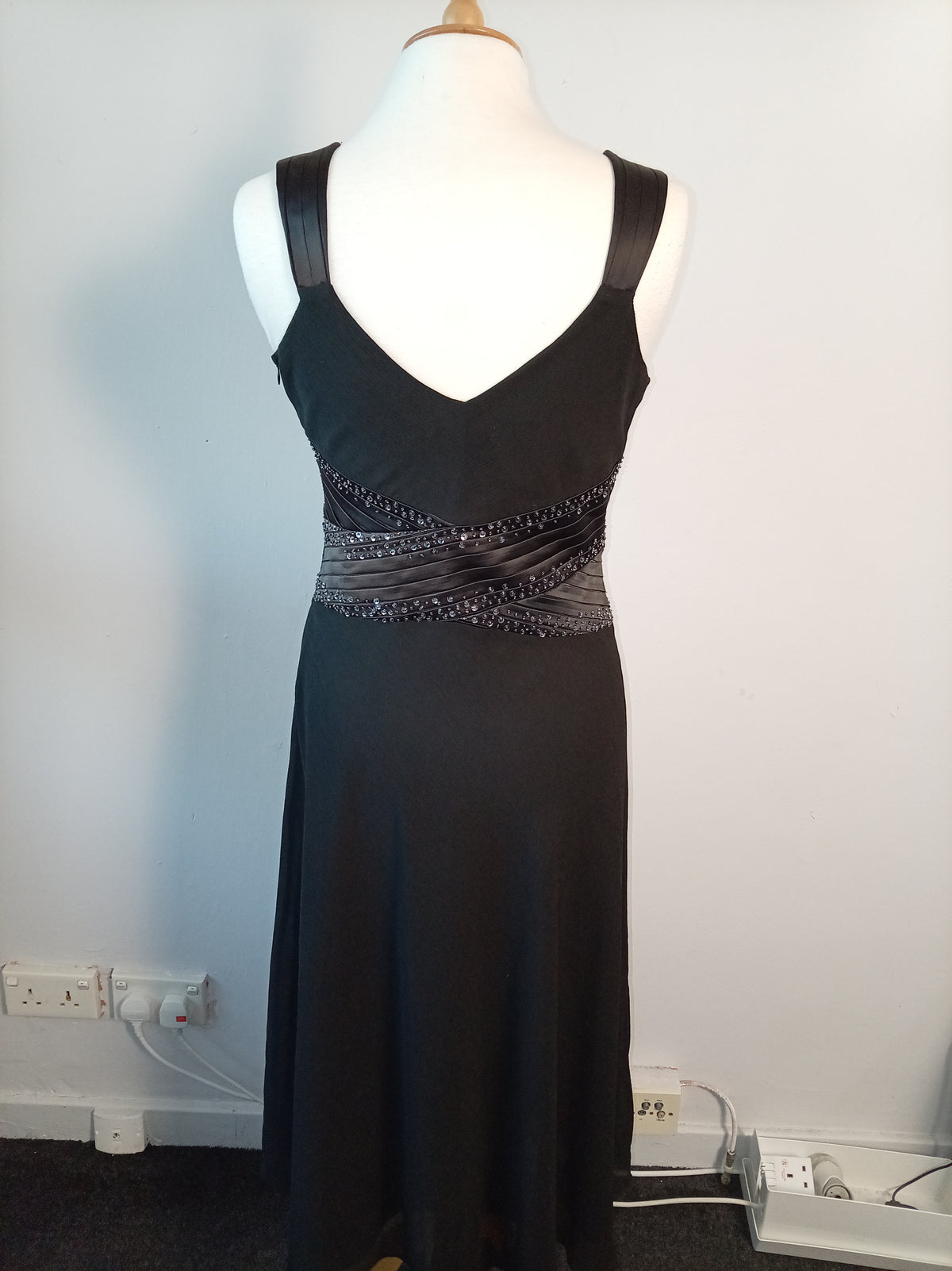 Next Black Embellished V-Neck Occasion Dress – UK 10 / EU 38
