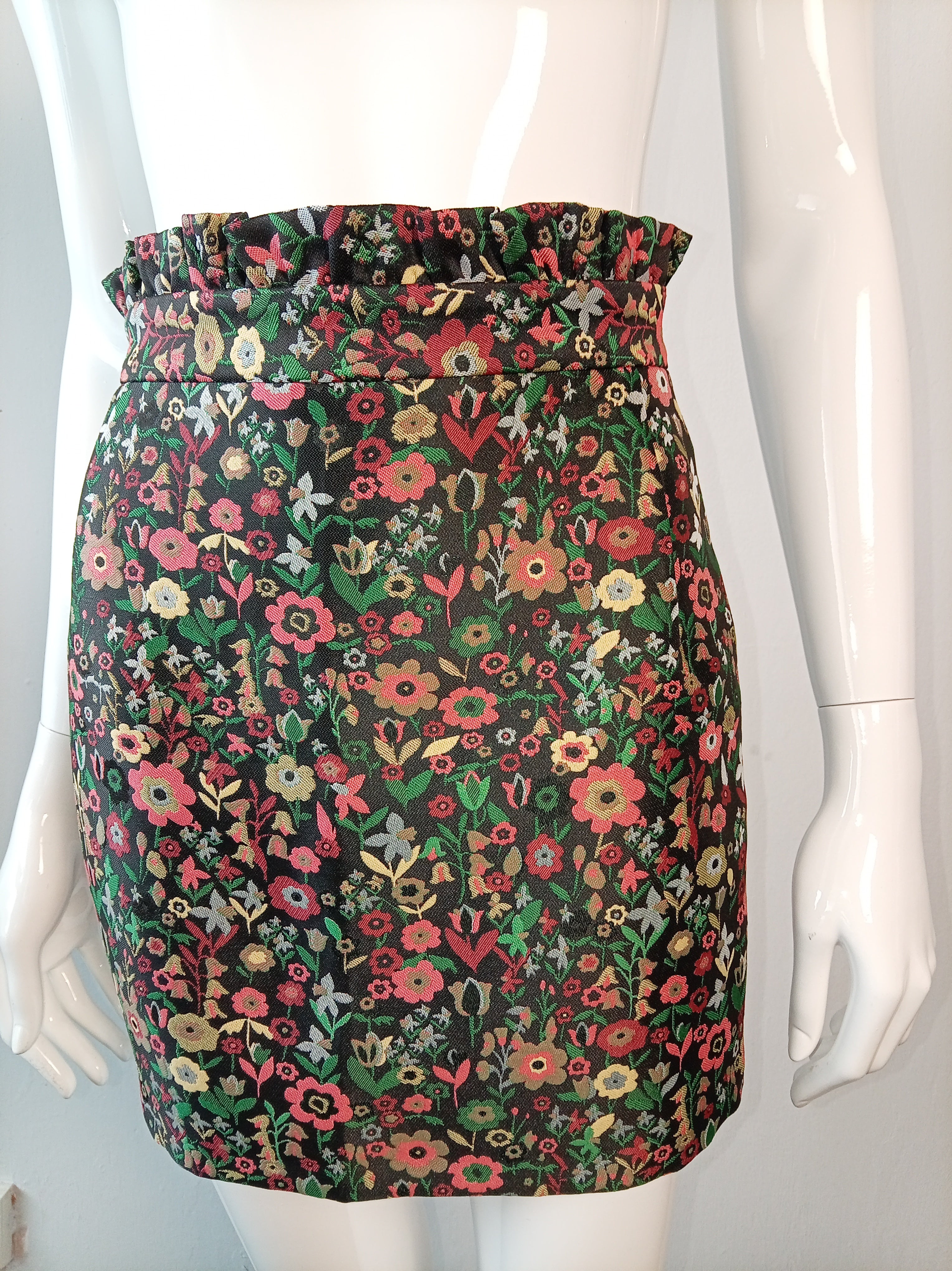 Topshop Floral Jacquard Mini Skirt | UK 6 | Black Multicolour